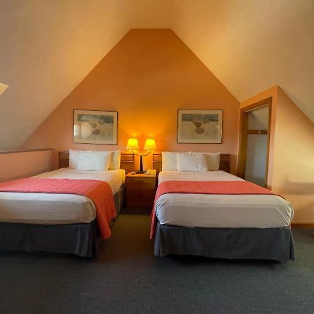 Brentwood Motor Inn South Yarmouth Esterno foto