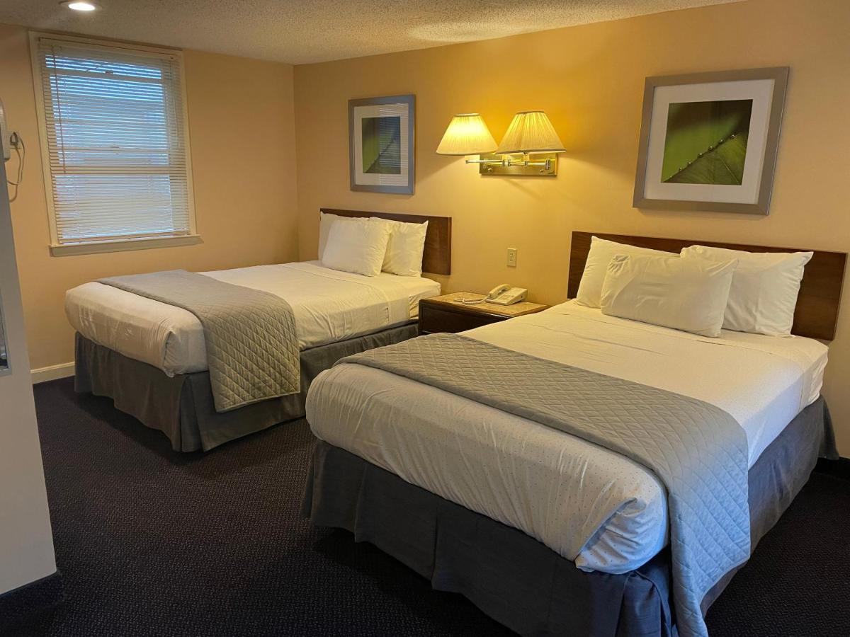 Brentwood Motor Inn South Yarmouth Esterno foto